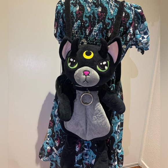 Black Cat Plush Backpack Bag - Picture 2 of 3